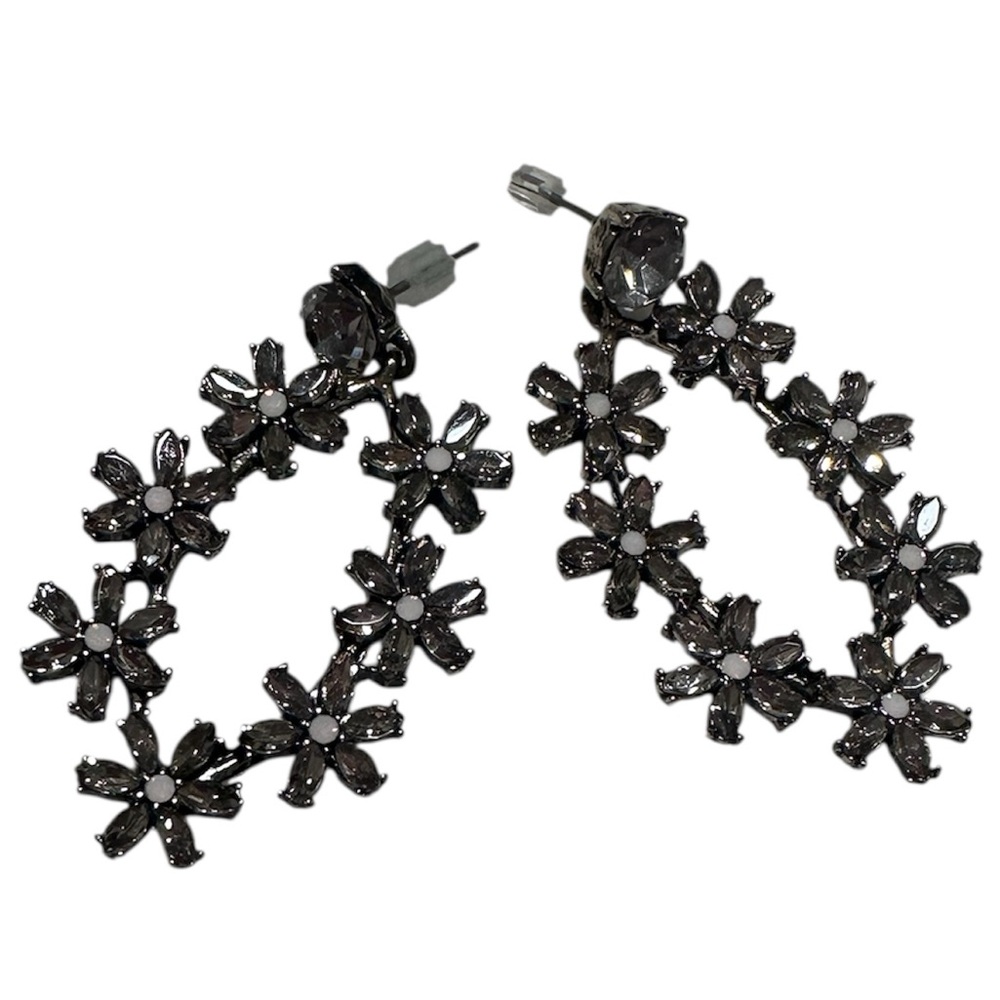 Floral Crystal Statement Earrings | Vintage-Inspired Sparkle Oval Shaped Dangles